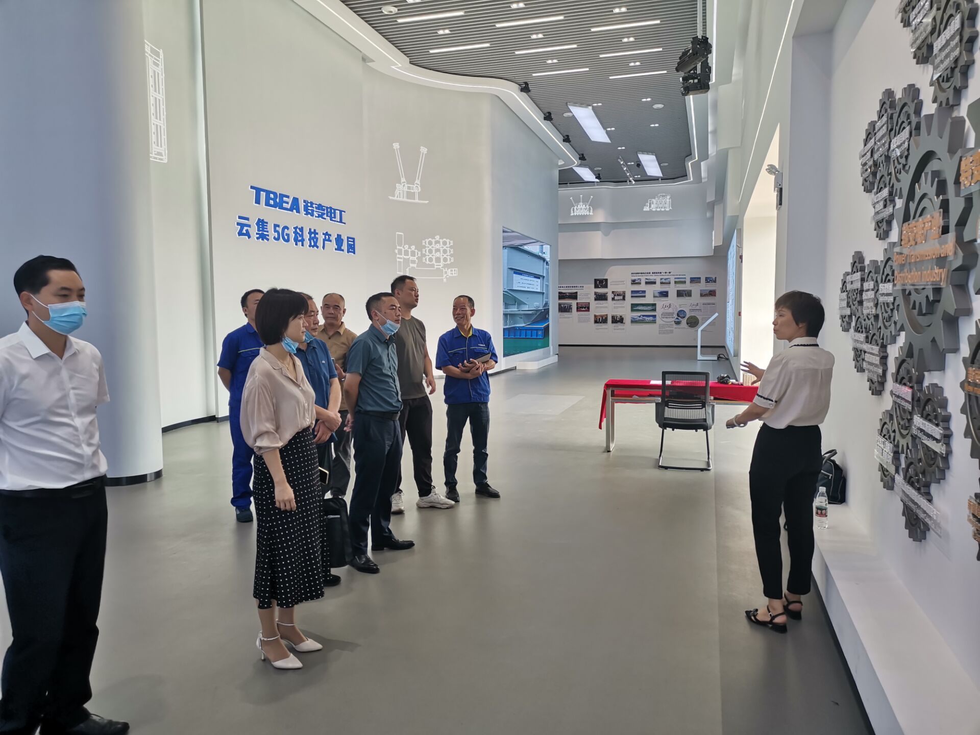 校企合作促发展——MK体育·(国际)官方网站党委委员、副院长毕曼曼一行赴企业洽谈校企合作事宜