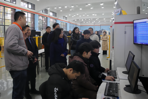 省总工会党组成员、副主席， 省产改协调小组办公室副主任宋峥嵘一行来MK体育·(国际)官方网站督查指导