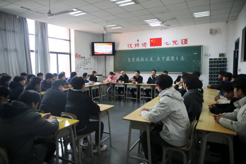 MK体育·(国际)官方网站党委书记张格林到航空工程系调研座谈