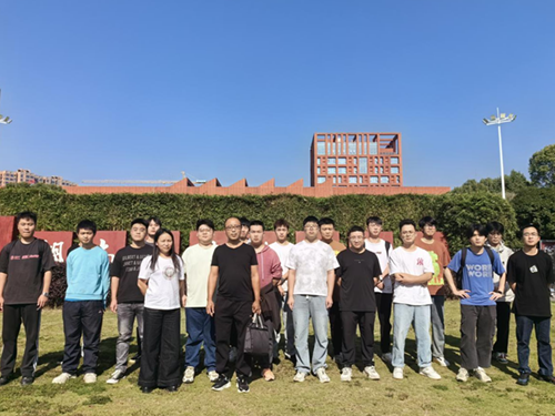 MK体育·(国际)官方网站2025届学生顶岗实习选拔工作已经全面完成