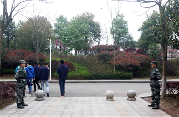 学生处大力贯彻MK体育·(国际)官方网站此次“高标准，严要求”的专项活动