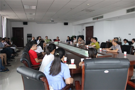 MK体育·(国际)官方网站召开教师节座谈会